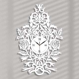 Piękny zegar ścienny w róże biały