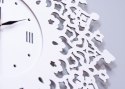 Dekoracyjny zegar w stylu vintage biały
