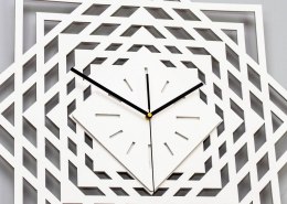 Geometryczny zegar ścienny ażurowy biały