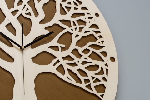 Zegar z motywem drzewa