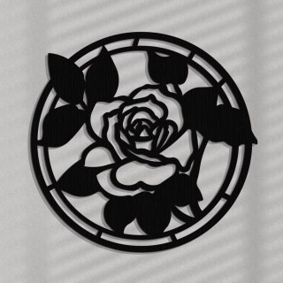 Dekoracja ażurowa ścienna z motywem róży