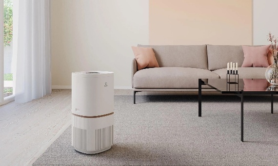 Czyste powietrze w małych przestrzeniach? Sięgnij po kompaktowy oczyszczacz, który pracuje szybko i niezawodnie.