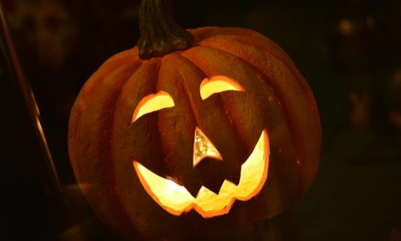 Dynia na Halloween – od wyboru wzoru do efektu „wow”