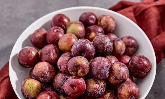 Jak zrobić powidła śliwkowe – sezon w pełni, wykorzystaj najlepsze owoce